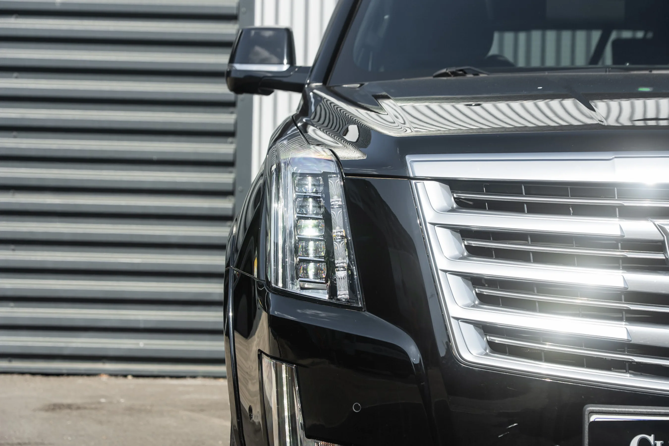 2018 Cadillac Escalade Platinum, 11/30