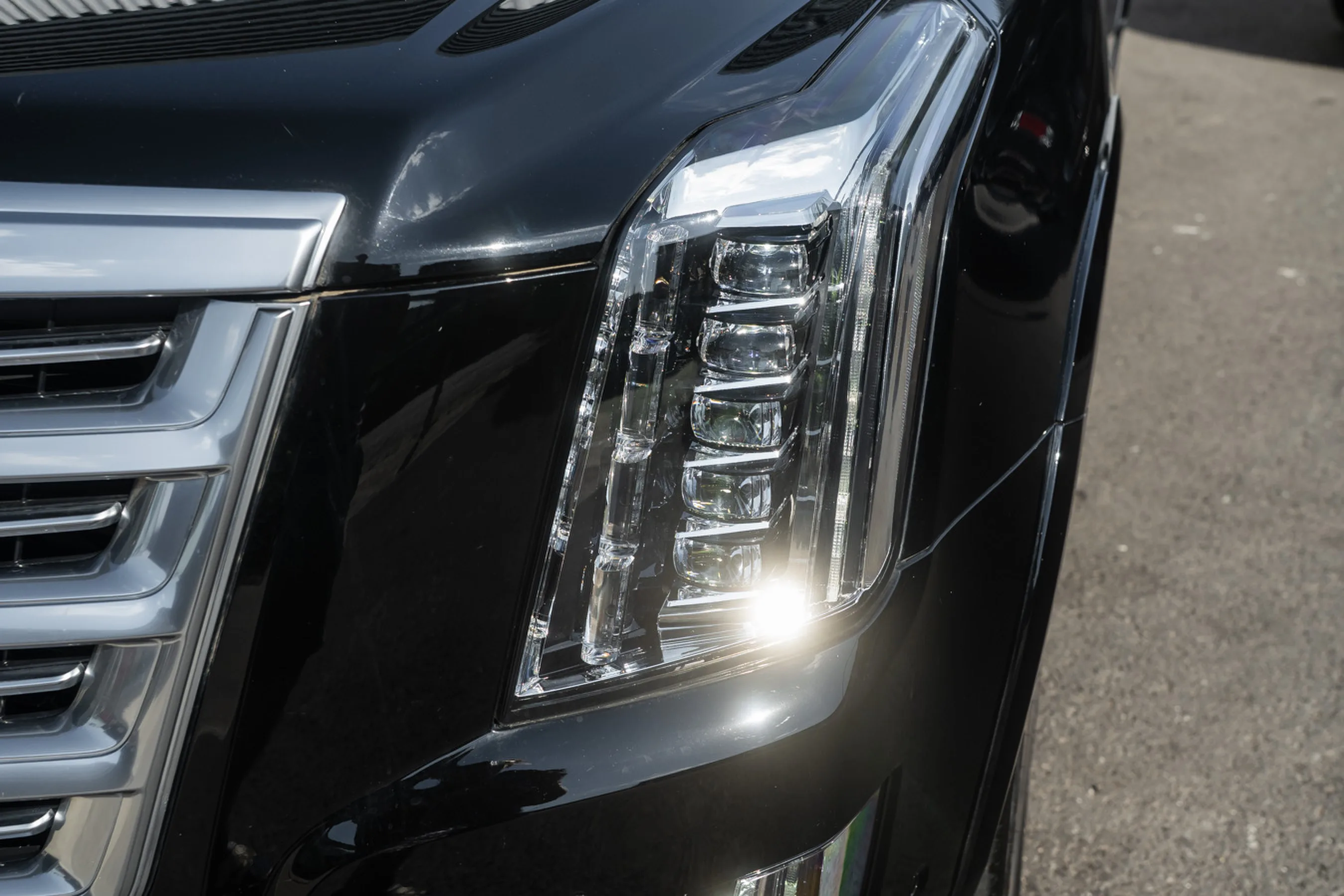 2018 Cadillac Escalade Platinum, 14/30