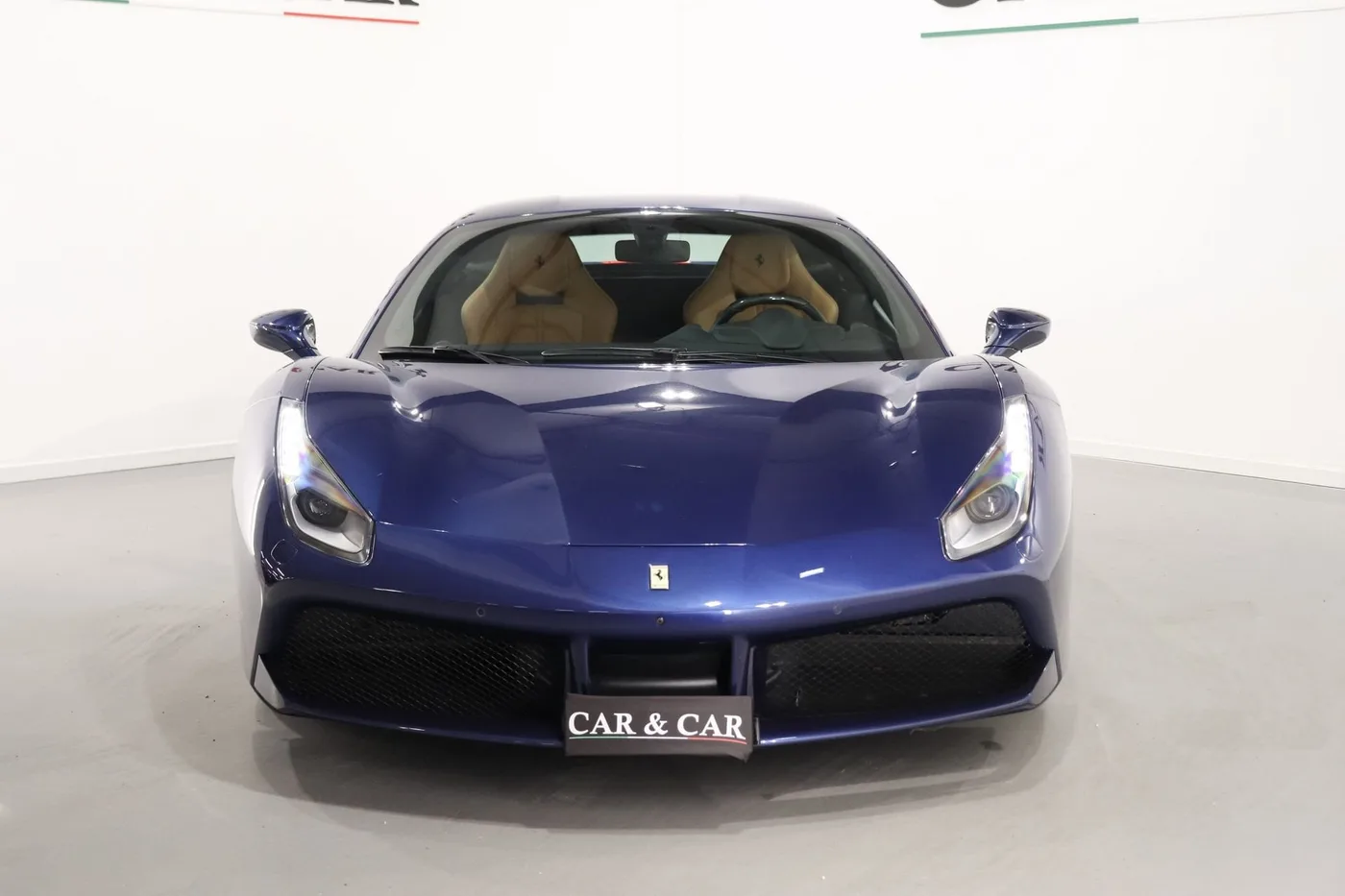 2018 Ferrari 488 GTB offered by a supercar dealer in Zibido San Giacomo, Italy, photo 3 of 25