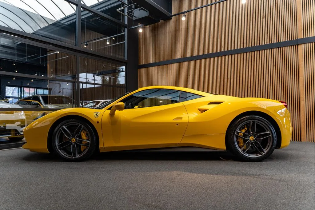 2018 Ferrari 488 GTB, 3/30
