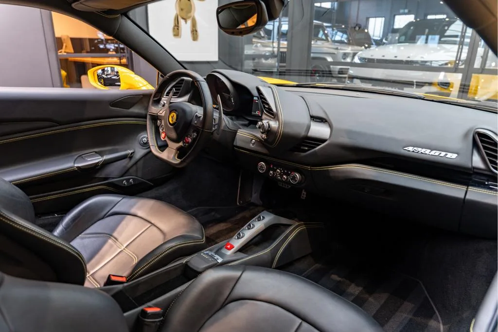 2018 Ferrari 488 GTB, 8/30