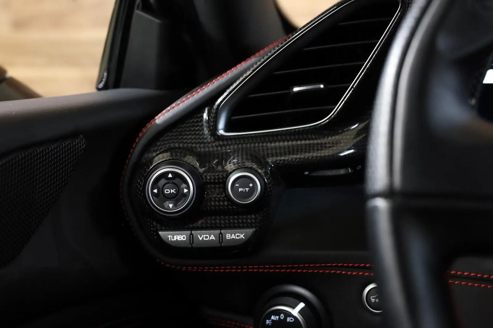 2018 Ferrari 488 GTB, 17/30