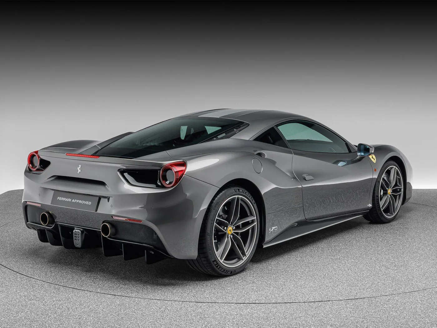 2018 Ferrari 488 GTB Tailor Made 70 Anni offered by a specialist dealer in Böblingen, Germany, photo 7 of 15