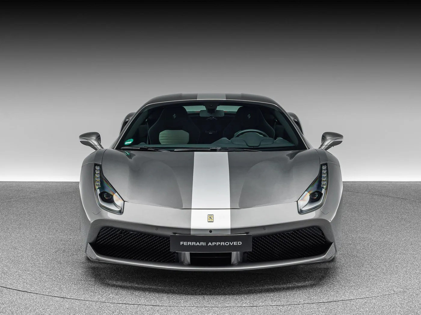 2018 Ferrari 488 GTB Tailor Made 70 Anni offered by a specialist dealer in Böblingen, Germany, photo 10 of 15