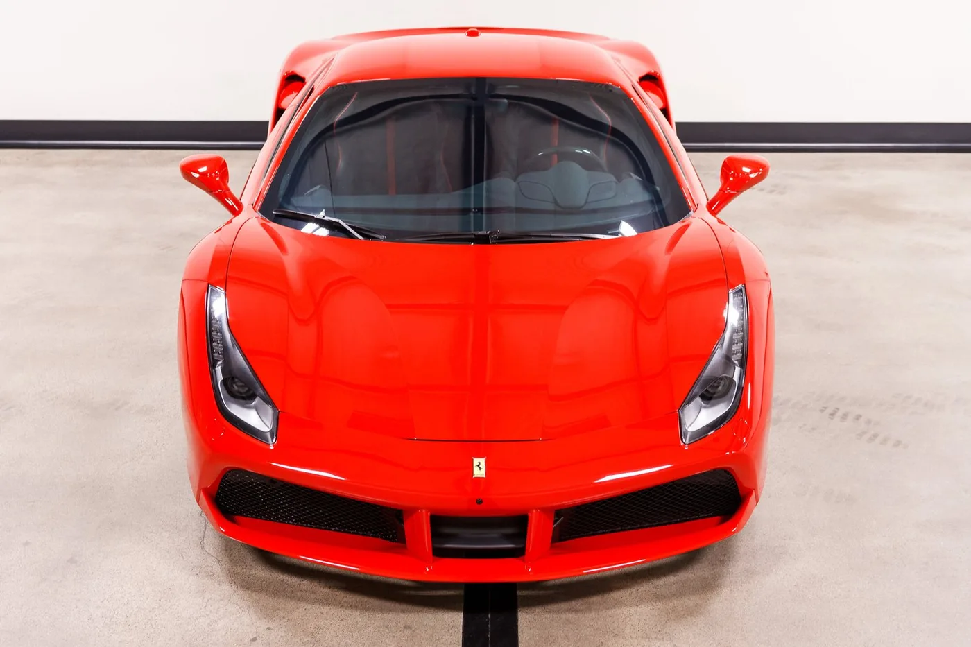 2018 Ferrari 488 GTB sold by a specialist dealer in Costa Mesa, United States, photo 12 of 15