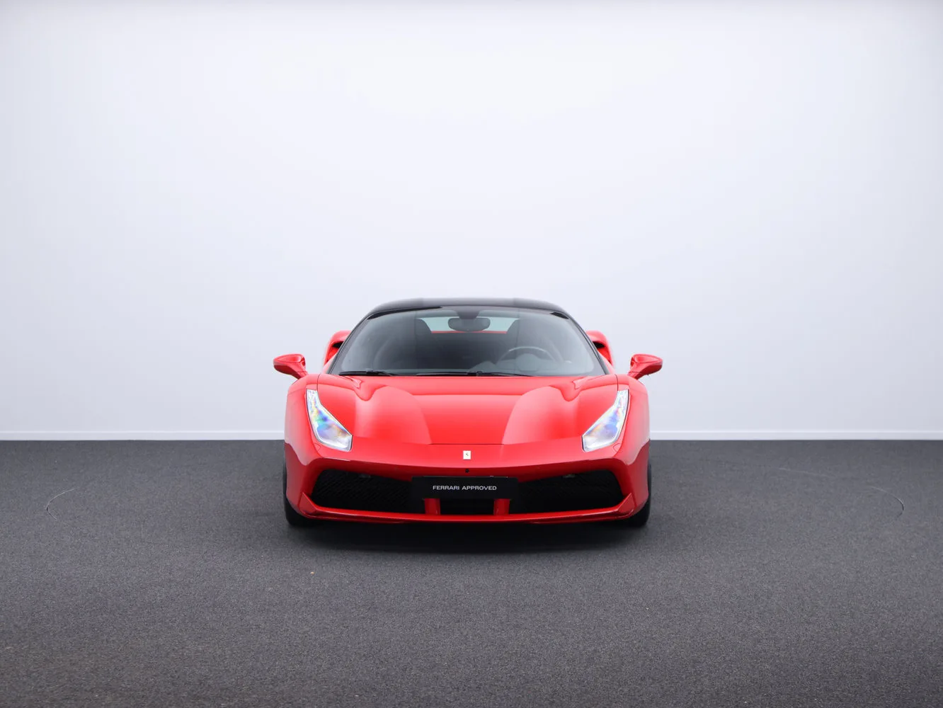 2018 Ferrari 488 GTB offered by a specialist dealer in Frankfurt am Main, Germany, main photo