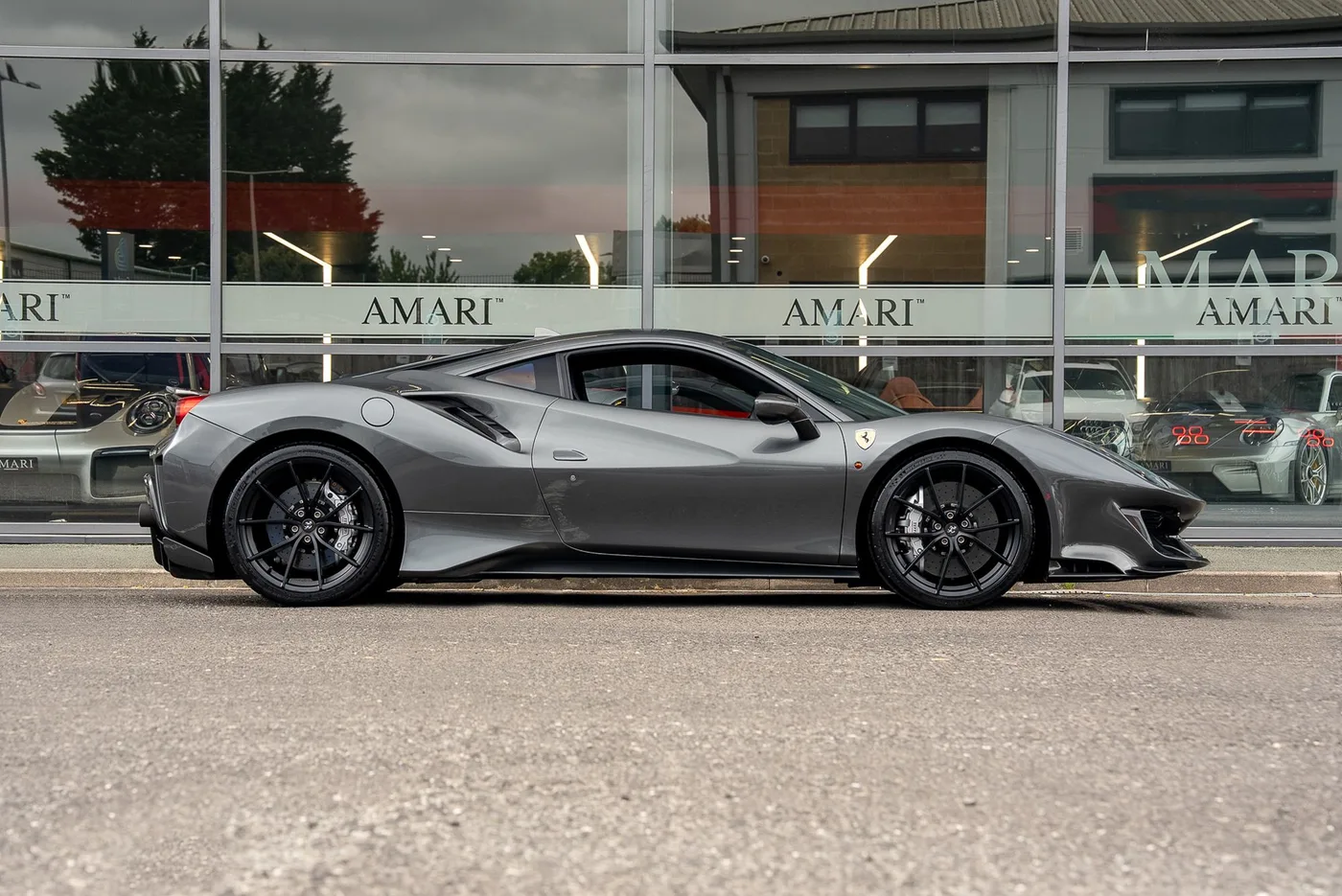 2018 Ferrari 488 Pista proposée par un spécialiste de la supercar à Preston, Royaume-Uni, photo 2 sur 25