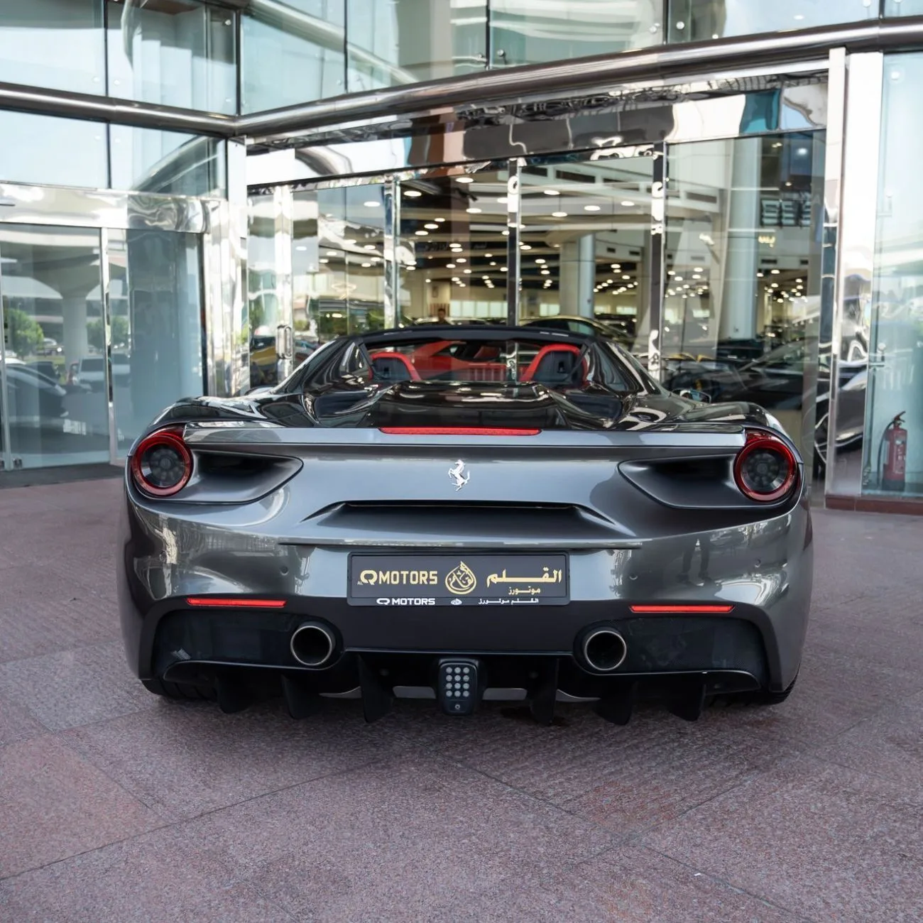 2018 Ferrari 488 Spider angeboten von einem Fachhändler in Dubai, Vereinigte Arabische Emirate, Foto 5 von 27
