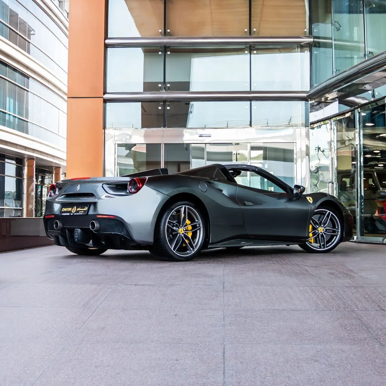 2018 Ferrari 488 Spider angeboten von einem Fachhändler in Dubai, Vereinigte Arabische Emirate, Foto 7 von 27