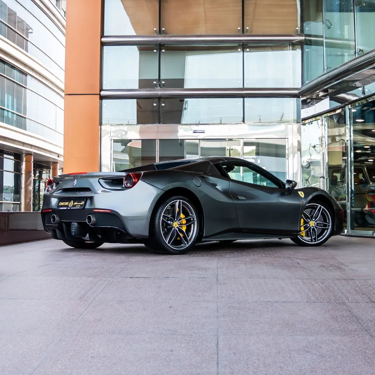 2018 Ferrari 488 Spider angeboten von einem Fachhändler in Dubai, Vereinigte Arabische Emirate, Foto 8 von 27