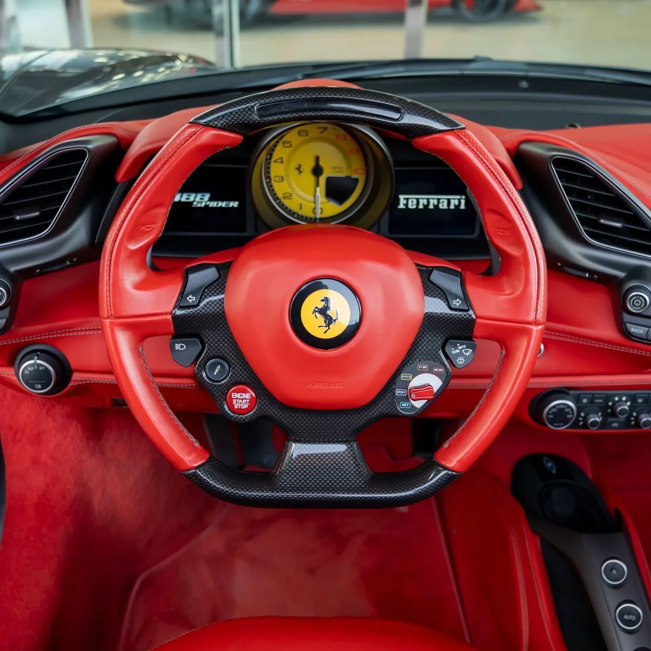2018 Ferrari 488 Spider angeboten von einem Fachhändler in Dubai, Vereinigte Arabische Emirate, Foto 15 von 27