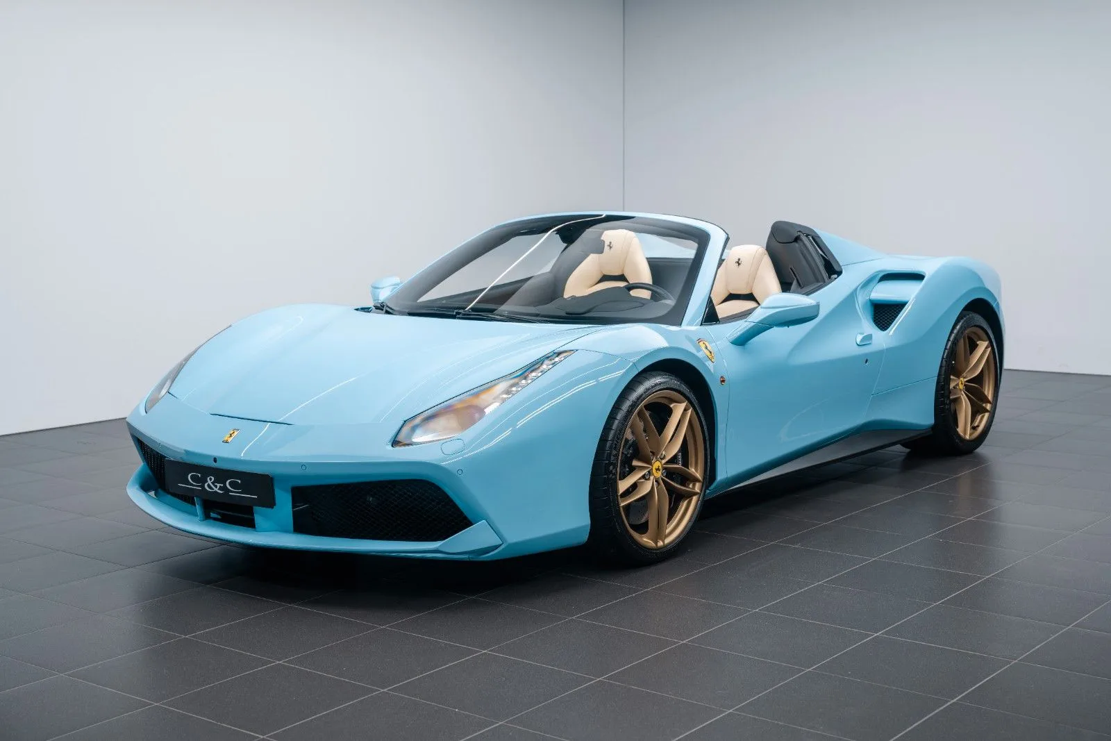 2018 Ferrari 488 Spider offered by a supercar dealer in Putzbrunn, Germany, main photo