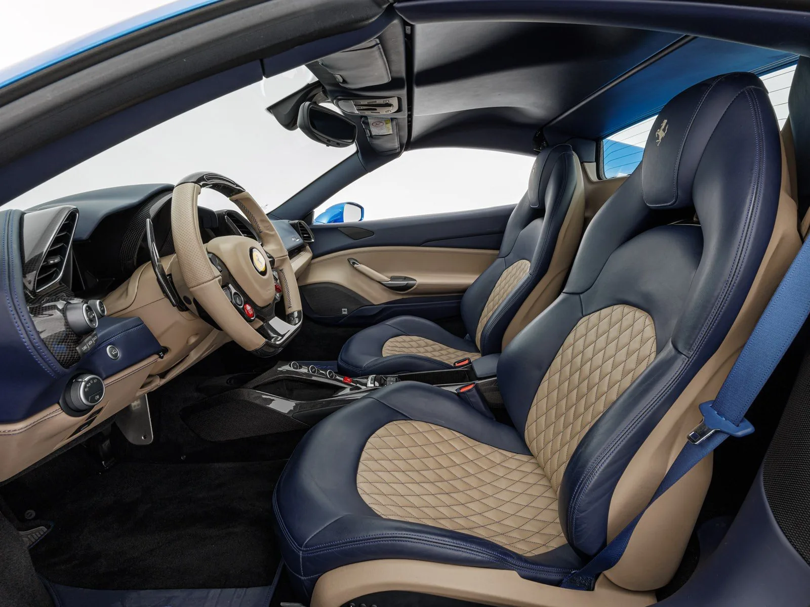 2018 Ferrari 488 Spider, 15/27