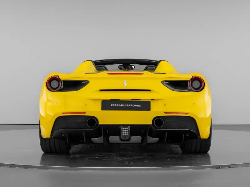 2018 Ferrari 488 Spider, 6/30