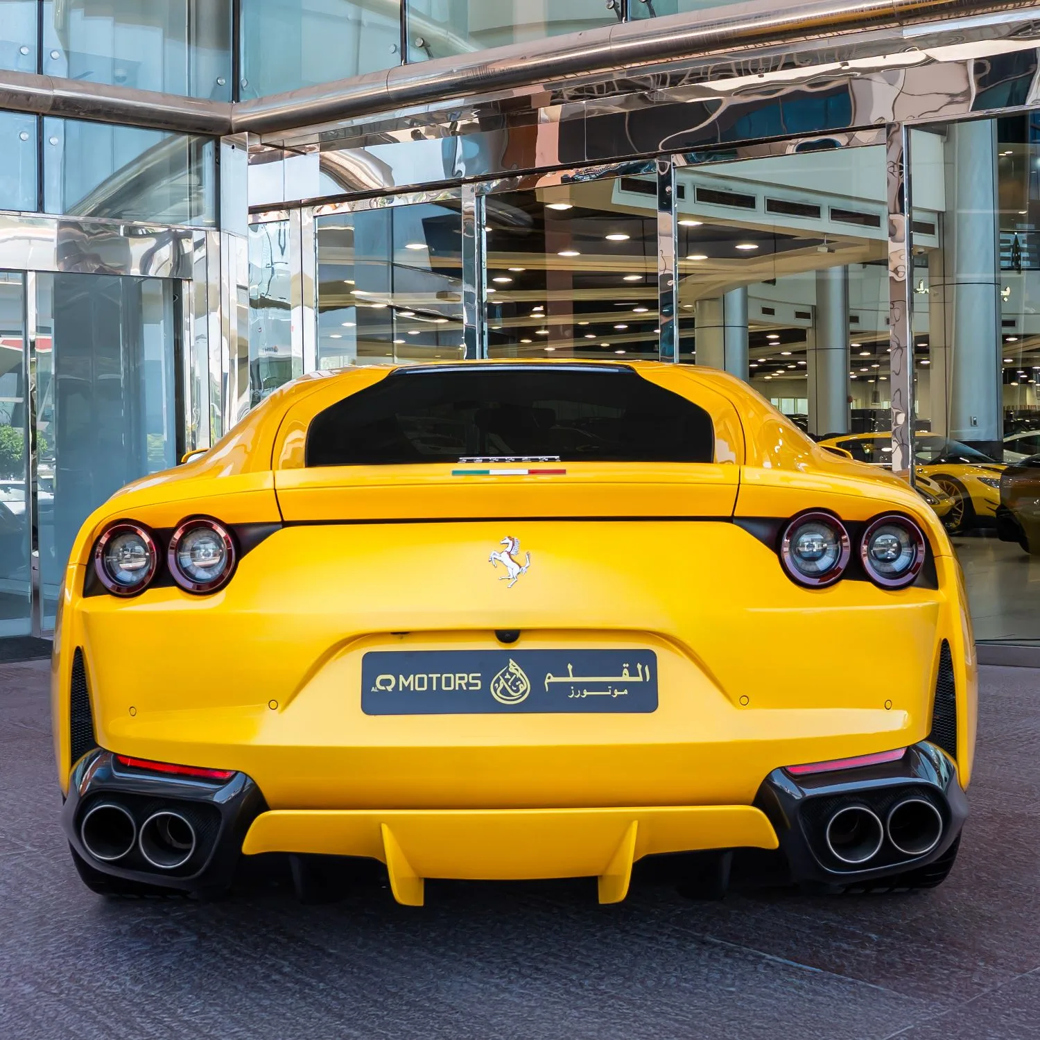 2018 Ferrari 812 Superfast angeboten von einem Fachhändler in Dubai, Vereinigte Arabische Emirate, Foto 3 von 24