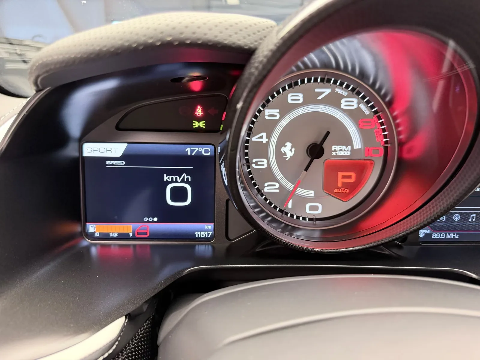 2018 Ferrari 812 Superfast, 22/23