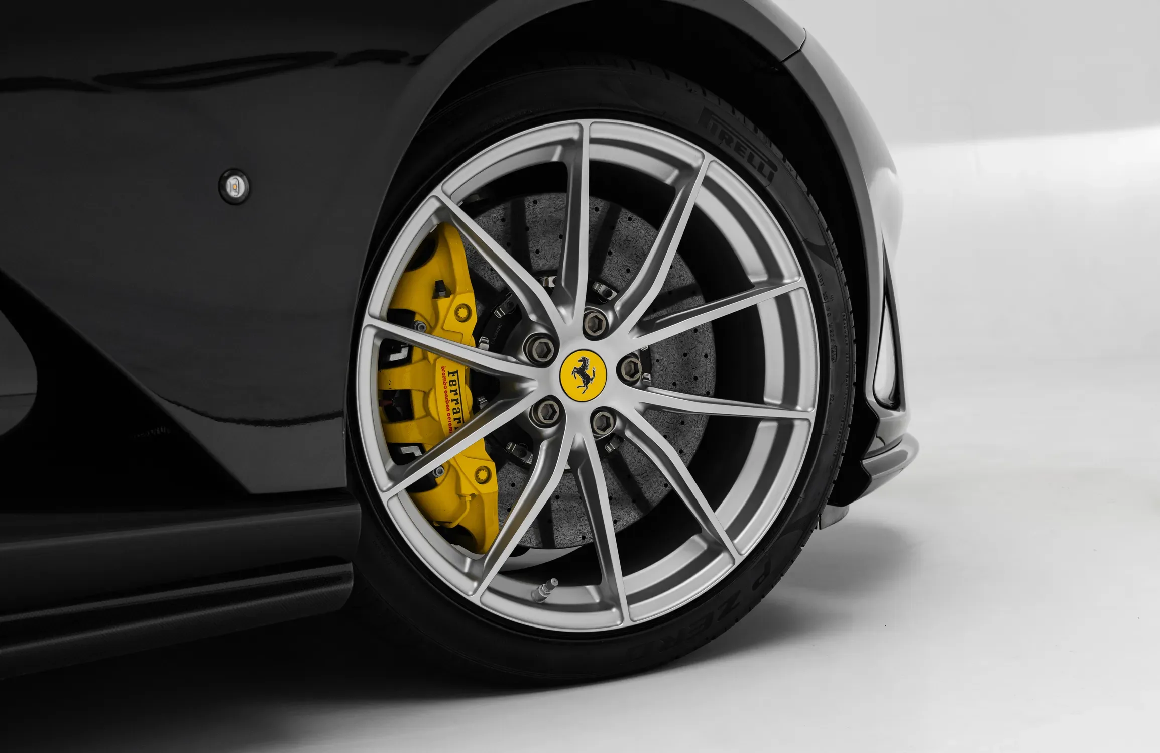 2018 Ferrari 812 Superfast, 25/30