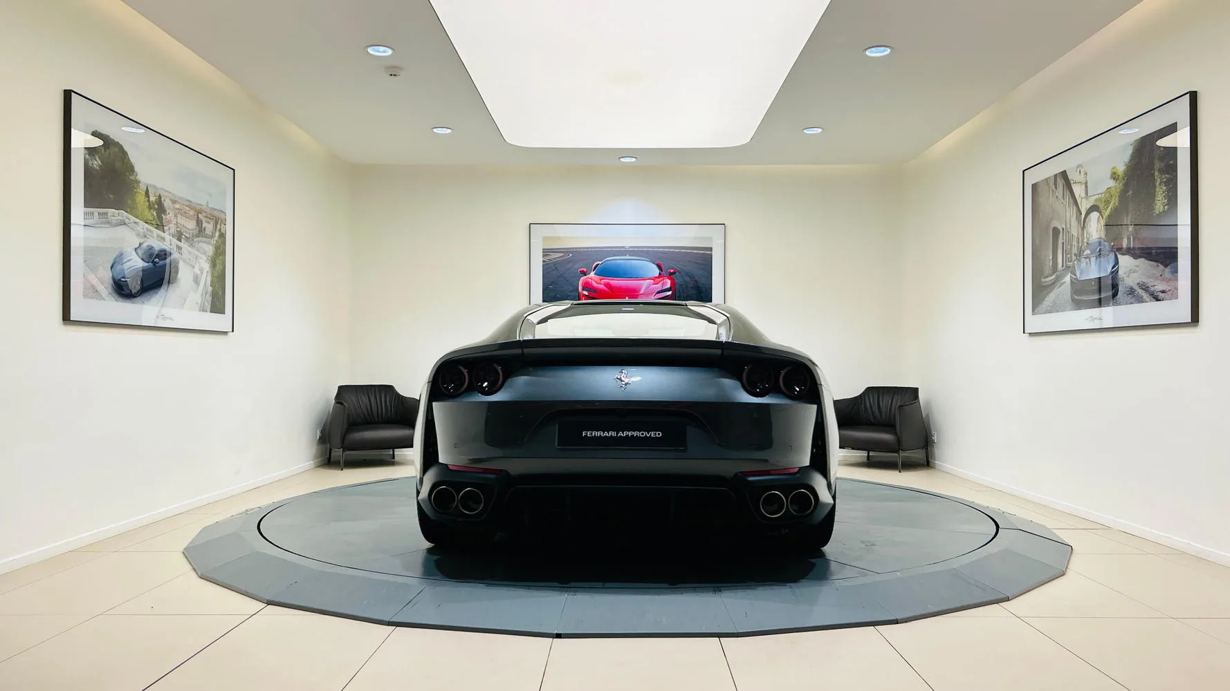 2018 Ferrari 812 Superfast, 4/23