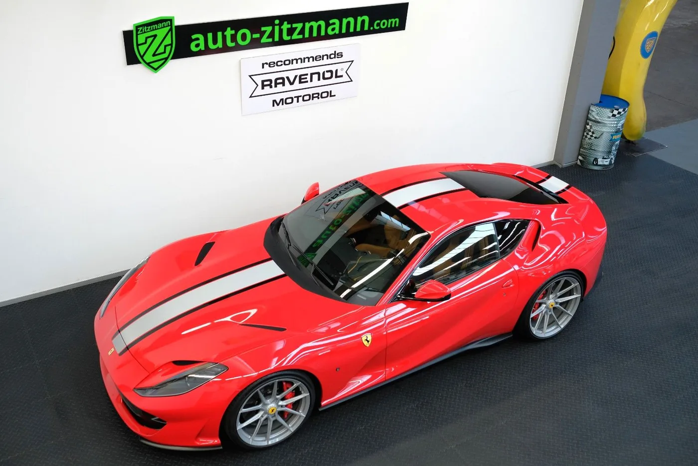 2018 Ferrari 812 Superfast offered by a specialist dealer in Nuremberg, Germany, photo 2 of 25
