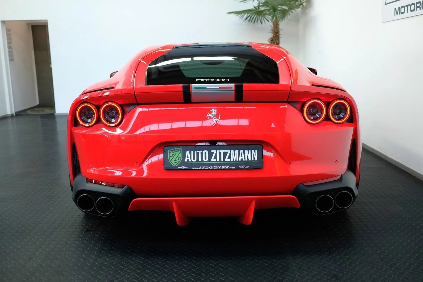 2018 Ferrari 812 Superfast offered by a specialist dealer in Nuremberg, Germany, photo 8 of 25