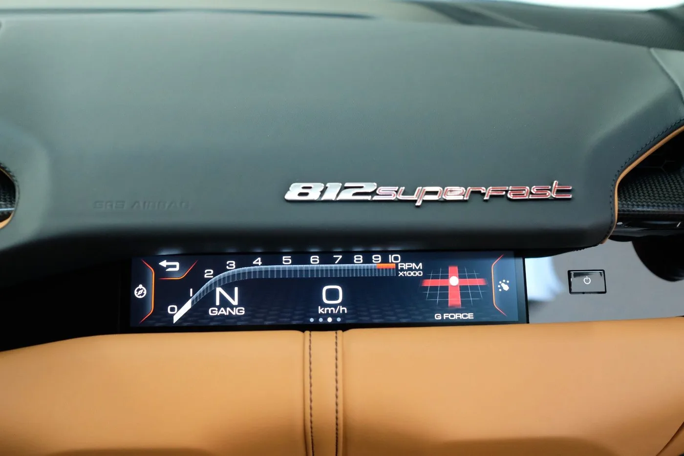 2018 Ferrari 812 Superfast offered by a specialist dealer in Nuremberg, Germany, photo 24 of 25