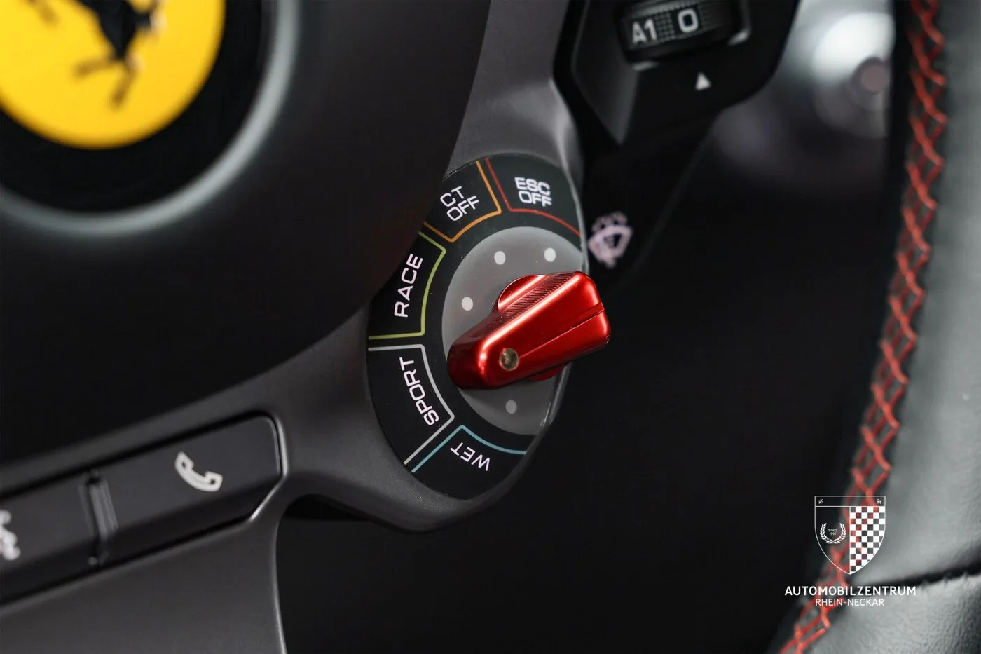 2018 Ferrari 812 Superfast angeboten von einem Supersportwagenhändler in Viernheim, Deutschland, Foto 18 von 25