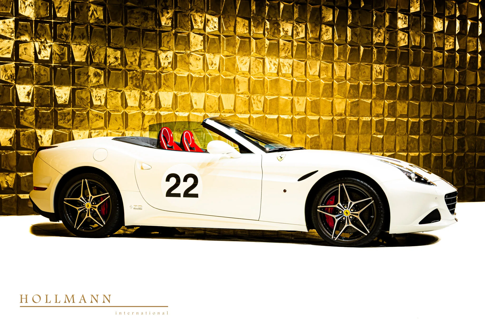 2018 Ferrari California T Tailor Made 70 Anni, 2/30