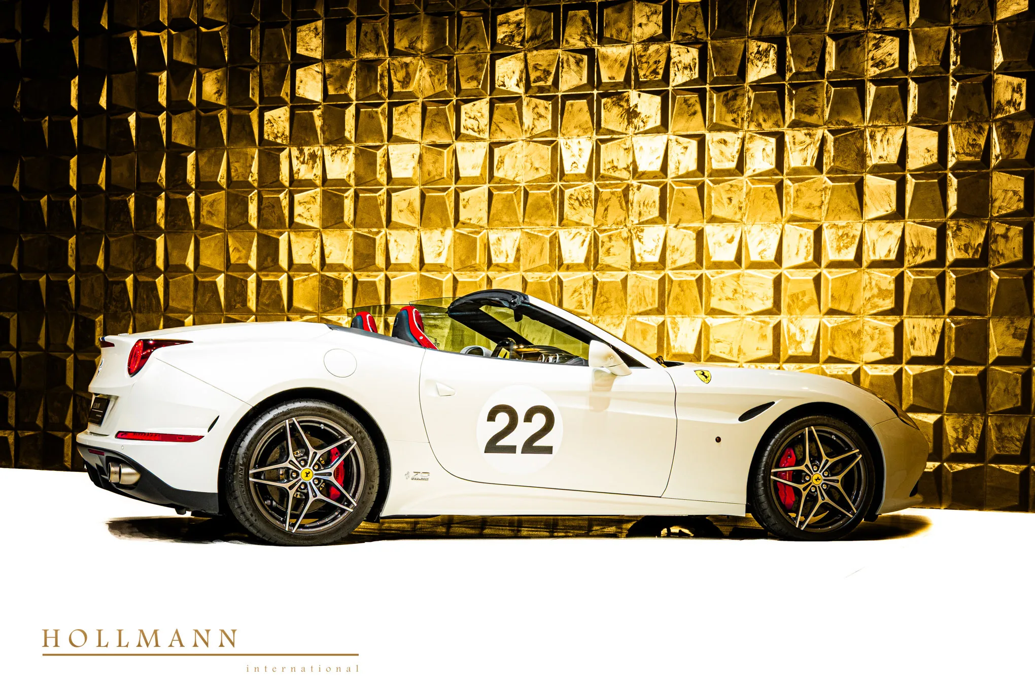 2018 Ferrari California T Tailor Made 70 Anni, 3/30