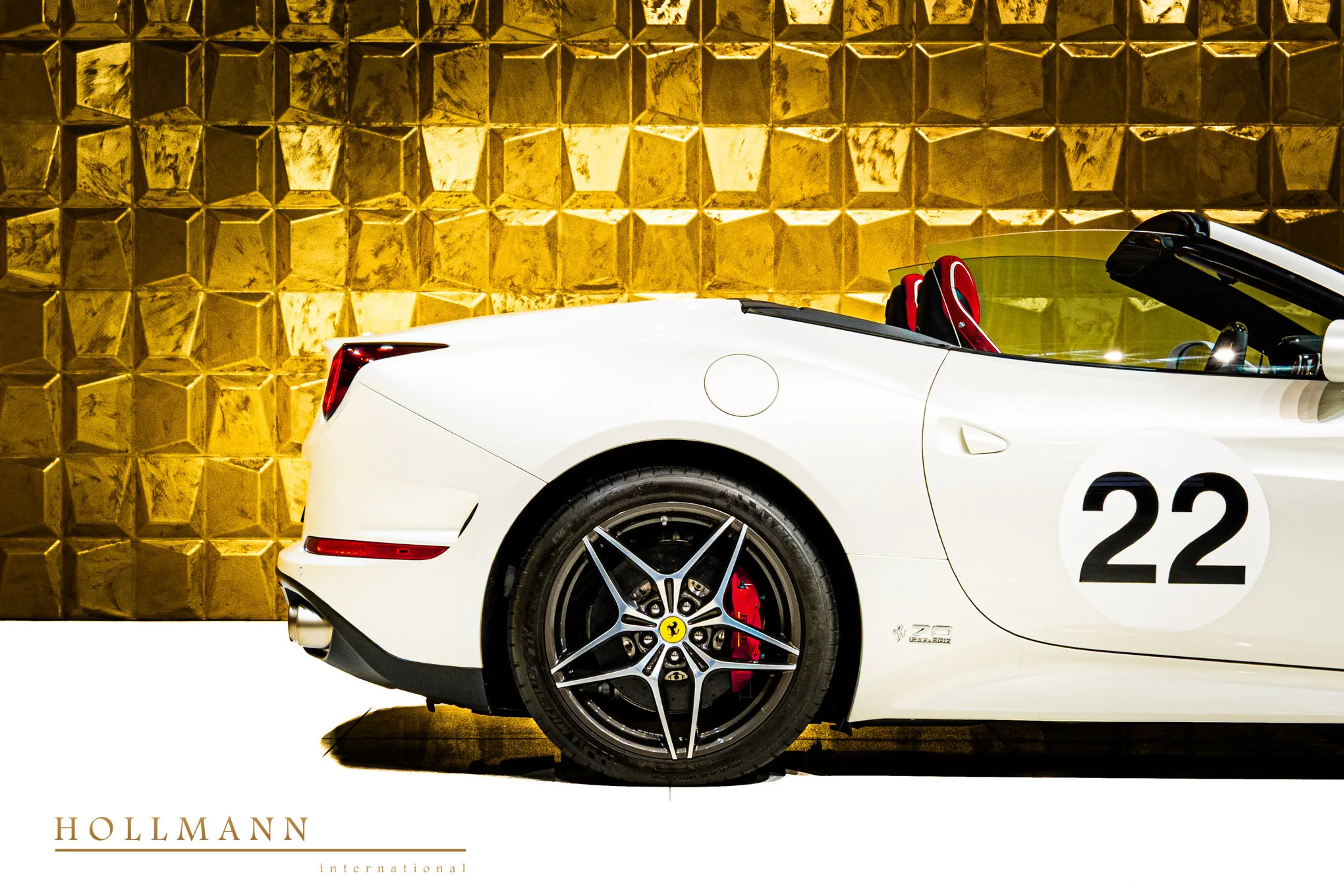 2018 Ferrari California T Tailor Made 70 Anni, 9/30