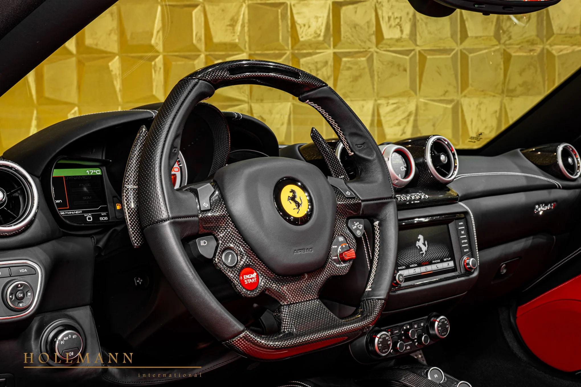2018 Ferrari California T Tailor Made 70 Anni, 19/30