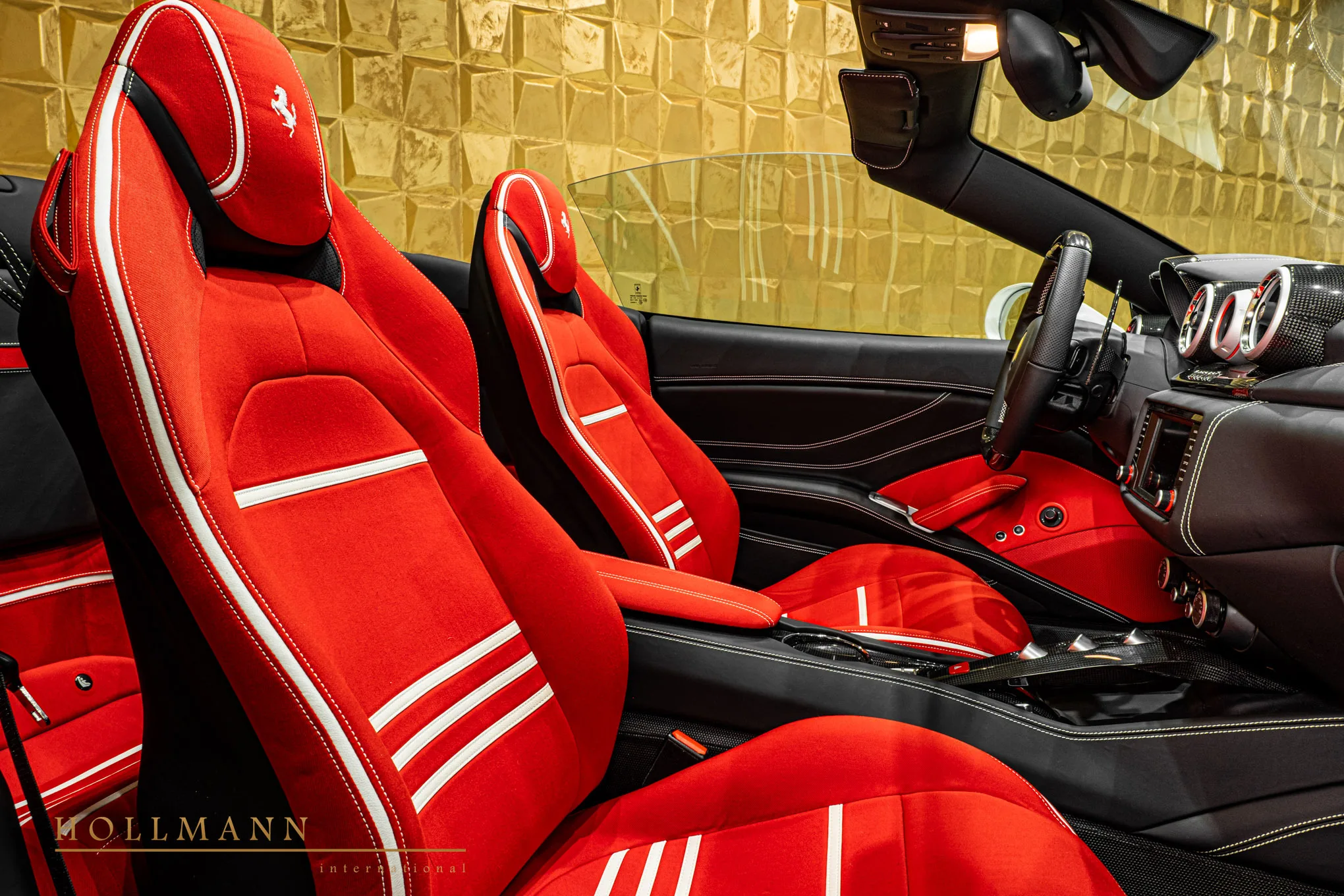 2018 Ferrari California T Tailor Made 70 Anni, 21/30