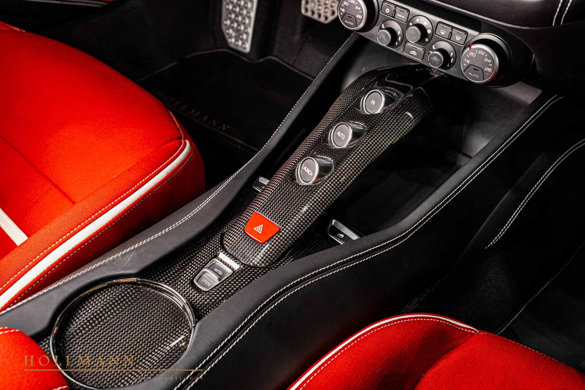 2018 Ferrari California T Tailor Made 70 Anni, 26/30