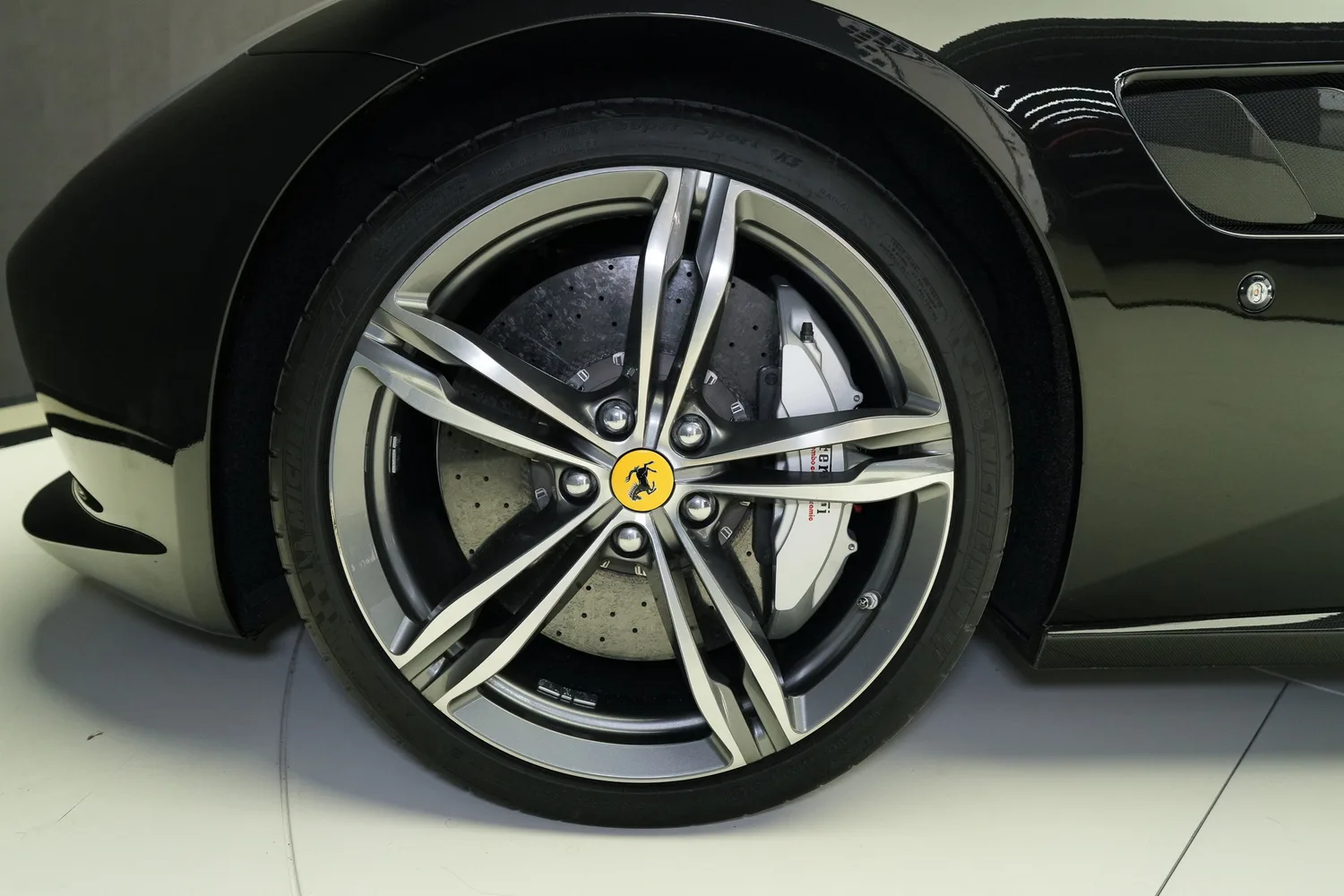2018 Ferrari GTC4Lusso, 15/20