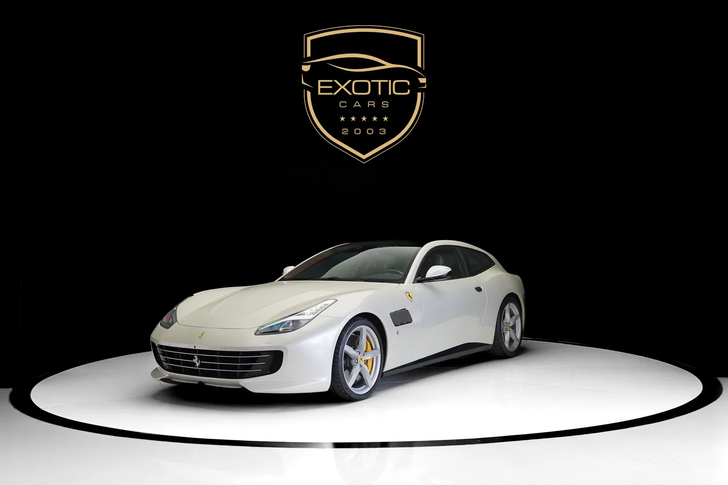 2018 Ferrari GTC4Lusso T offered by a specialist dealer in Dubai, United Arab Emirates, main photo