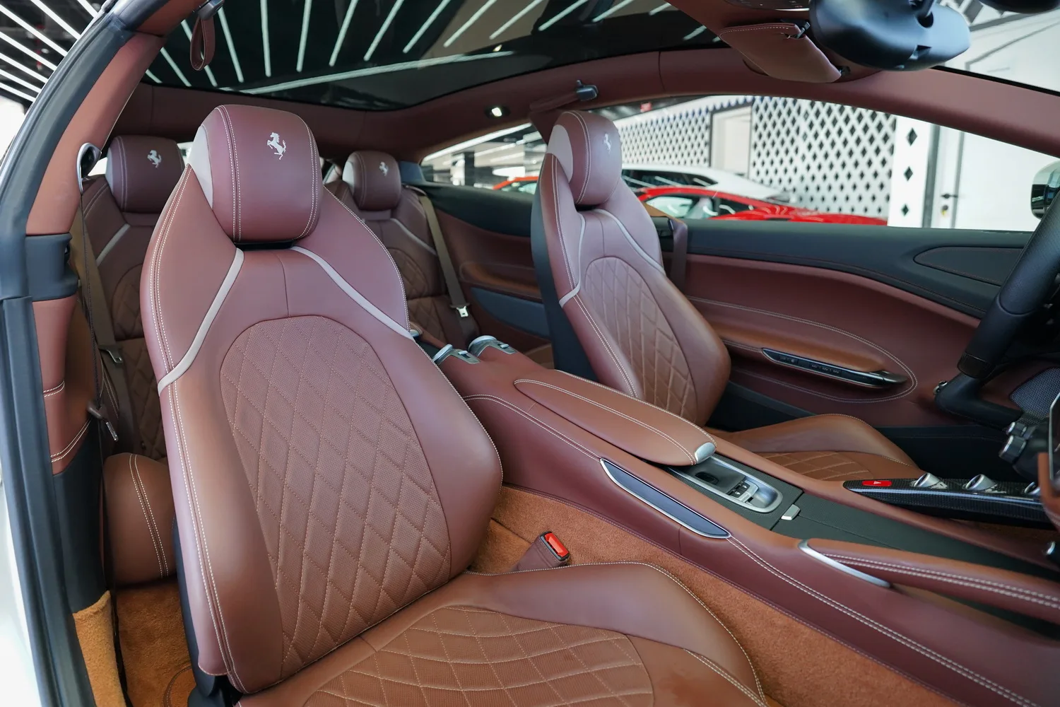 2018 Ferrari GTC4Lusso T, 8/15