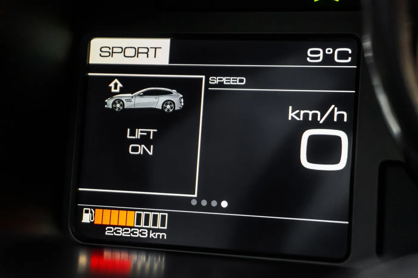 2018 Ferrari GTC4Lusso V12 offered by a supercar dealer in Woerden, Netherlands, photo 10 of 25