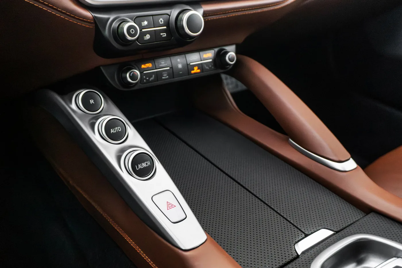 2018 Ferrari GTC4Lusso V12 offered by a supercar dealer in Woerden, Netherlands, photo 15 of 25