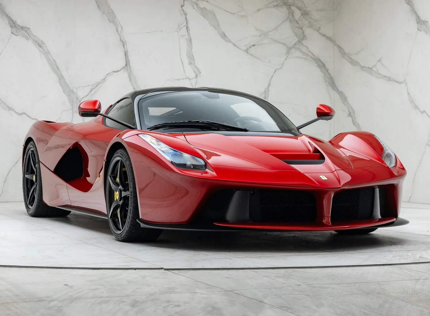 2018 Ferrari LaFerrari angeboten von einem Fachhändler in Banstead, Vereinigtes Königreich, Foto 10 von 15