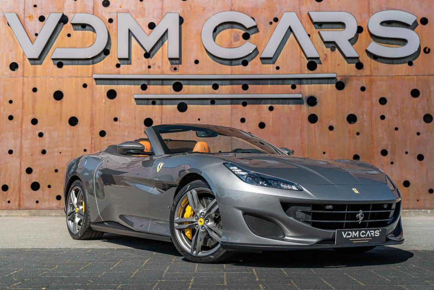 2018 Ferrari Portofino angeboten von einem Supersportwagenhändler in Gronau, Deutschland, Foto 4 von 25
