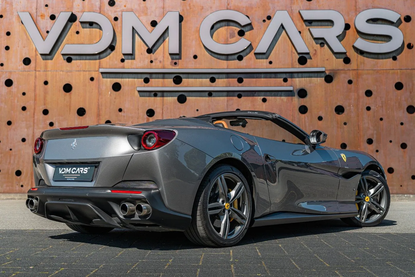 2018 Ferrari Portofino angeboten von einem Supersportwagenhändler in Gronau, Deutschland, Foto 7 von 25