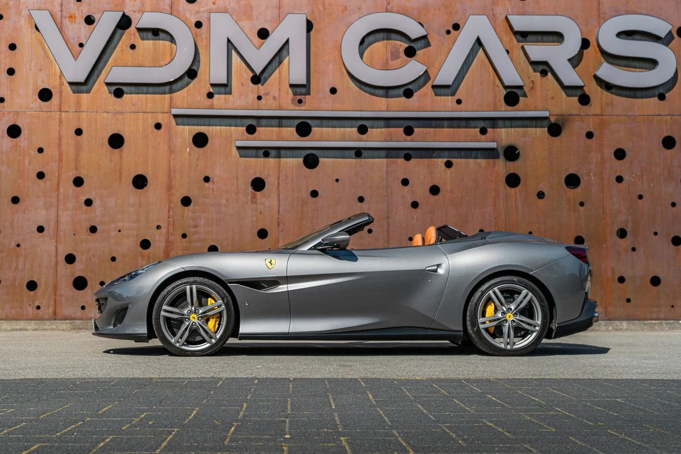 2018 Ferrari Portofino angeboten von einem Supersportwagenhändler in Gronau, Deutschland, Foto 9 von 25