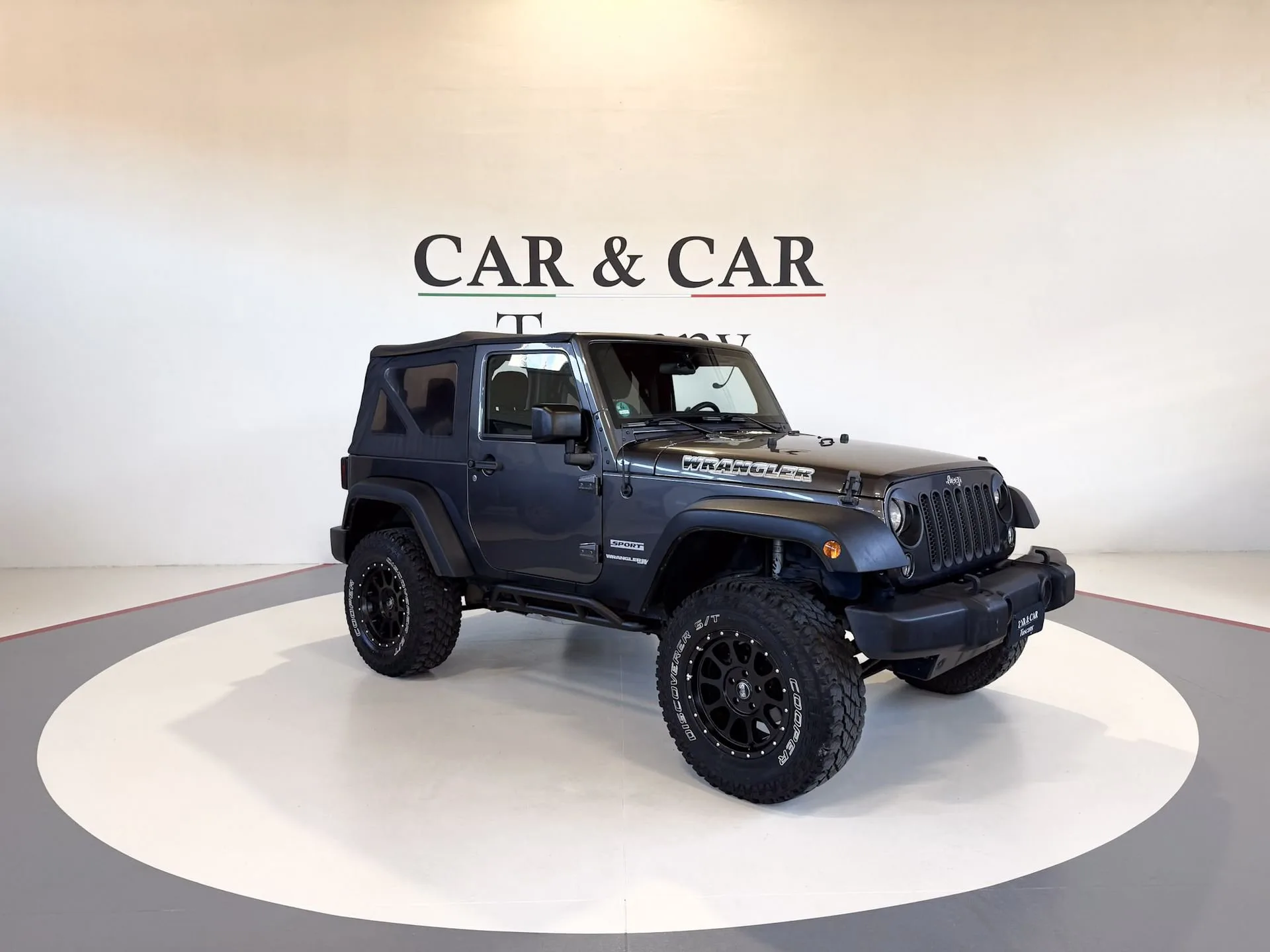 2018 Jeep Wrangler 3.6 V6, Sahara angeboten von einem Fachhändler in Lucca, Italien, Hauptfoto