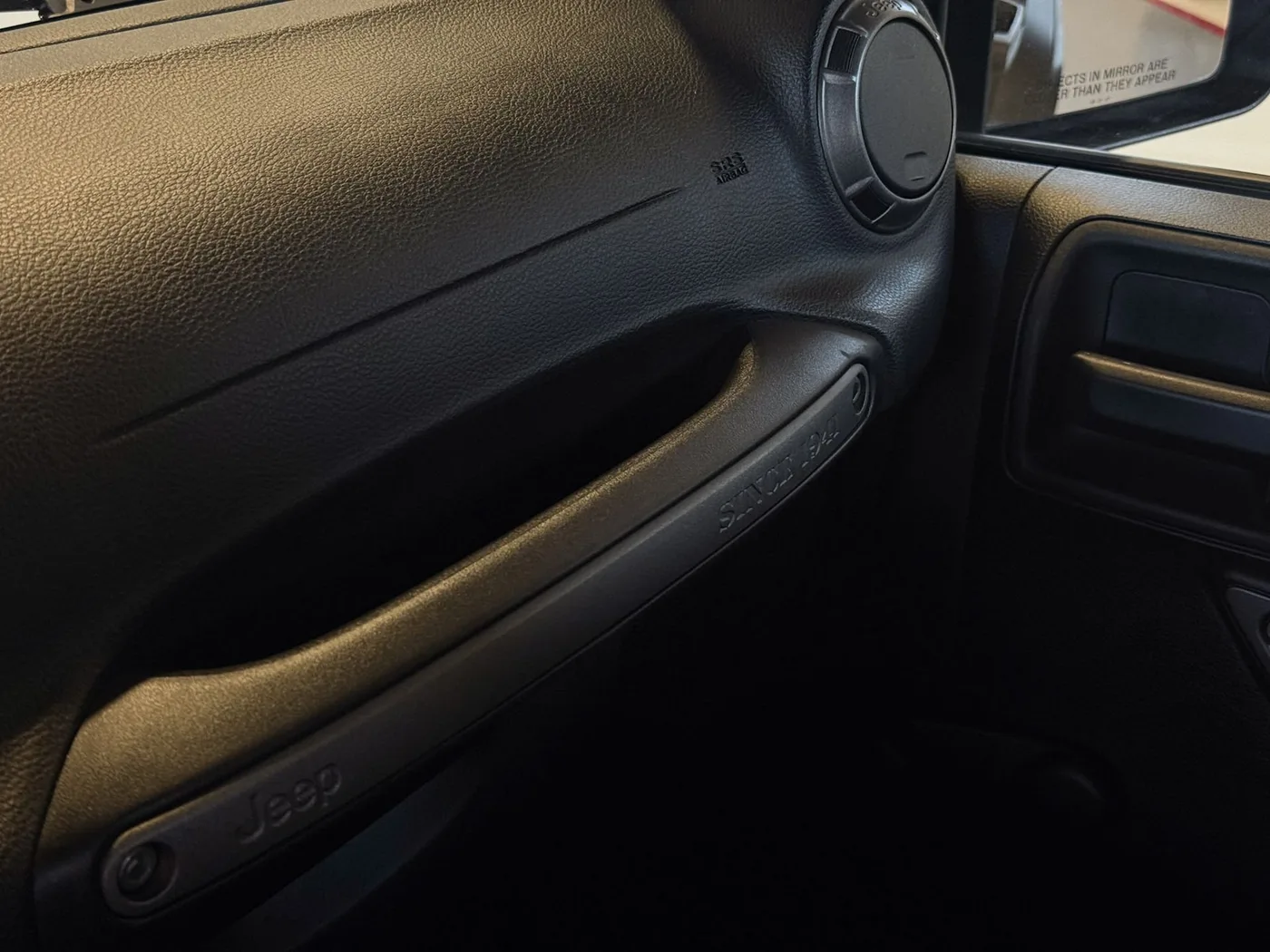 2018 Jeep Wrangler 3.6 V6, Sahara angeboten von einem Fachhändler in Lucca, Italien, Foto 16 von 24