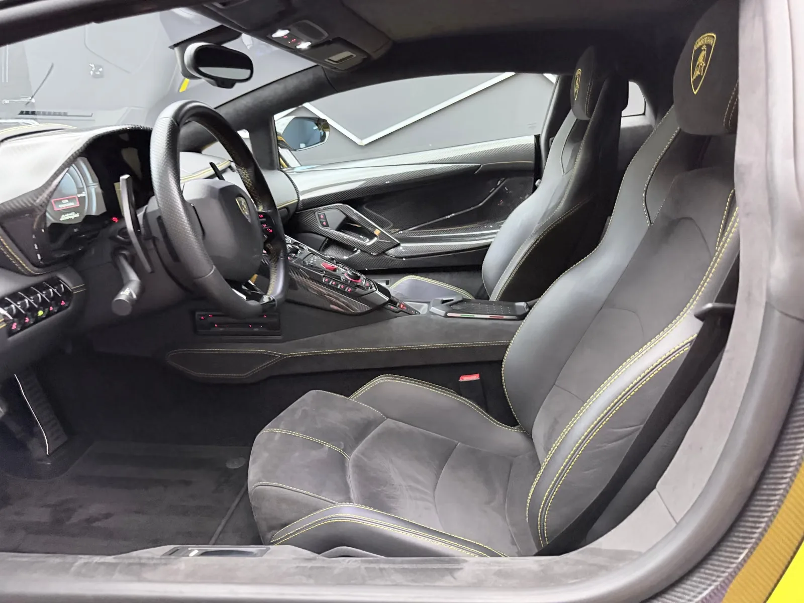 2018 Lamborghini Aventador S, 12/22