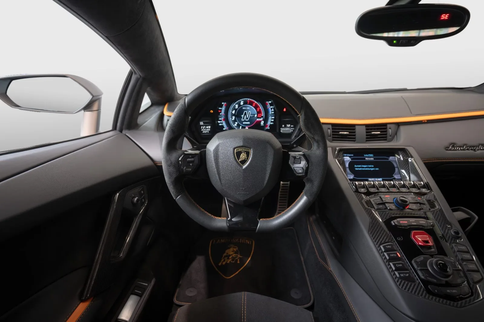 2018 Lamborghini Aventador S, 8/16