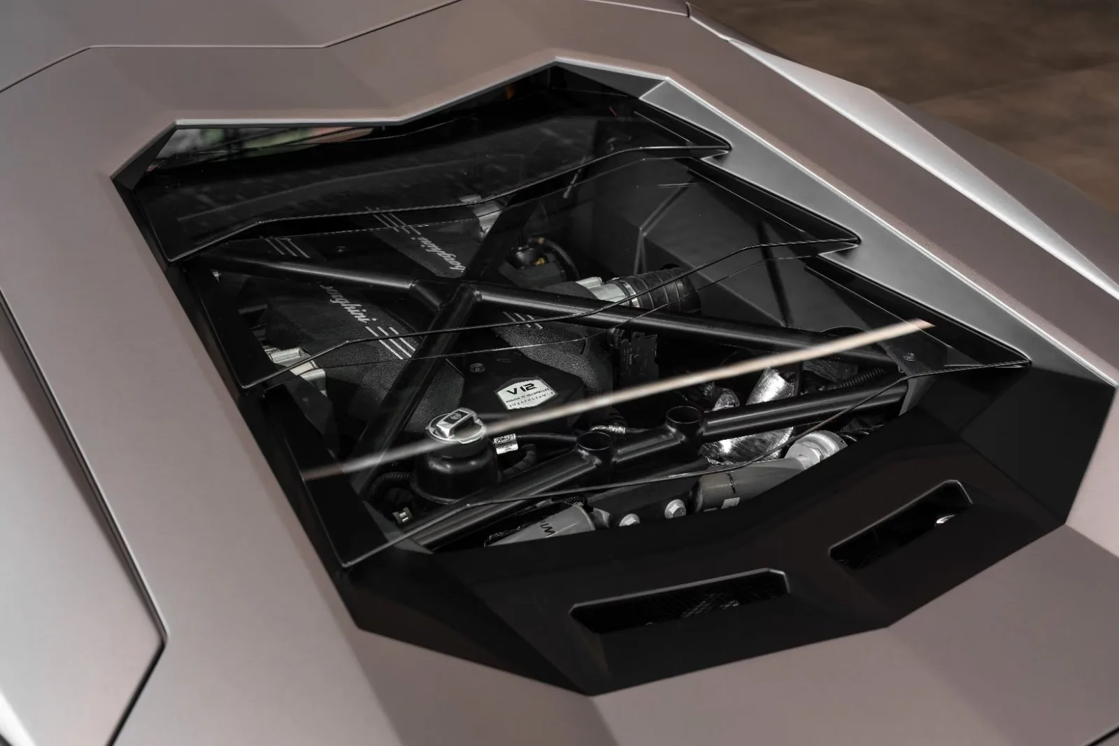 2018 Lamborghini Aventador S, 14/16