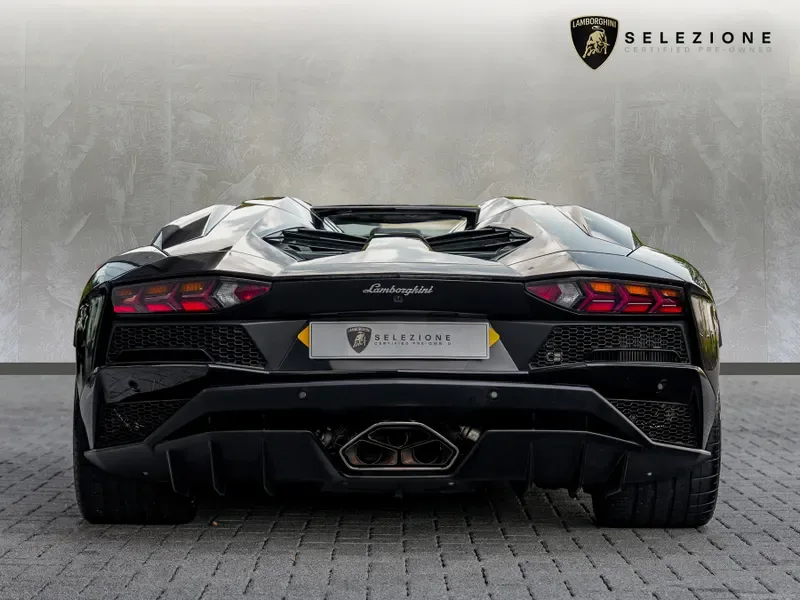 2018 Lamborghini Aventador S Roadster, 4/20