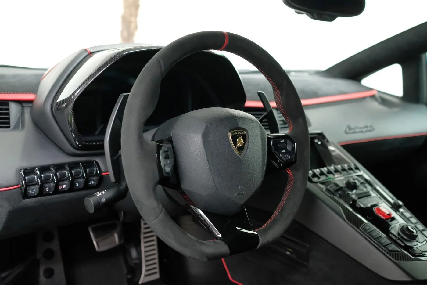 2018 Lamborghini Aventador SVJ offered by a specialist dealer in Nuremberg, Germany, photo 14 of 15
