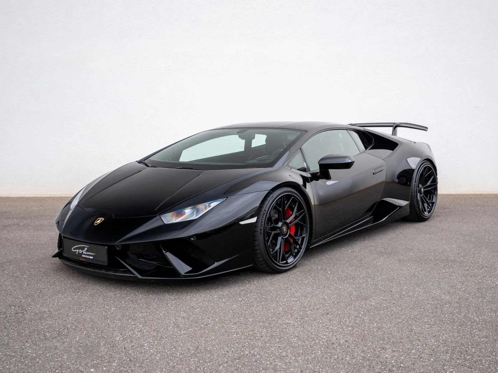 2018 Lamborghini Huracán Performante proposée par un concessionnaire spécialisé à Singen, Allemagne, photo principale
