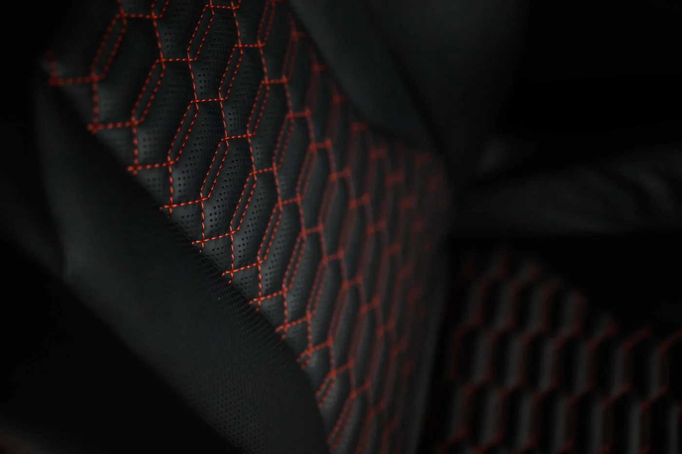 2018 Lamborghini Urus offered by a franchised dealer group in London, United Kingdom, photo 17 of 20